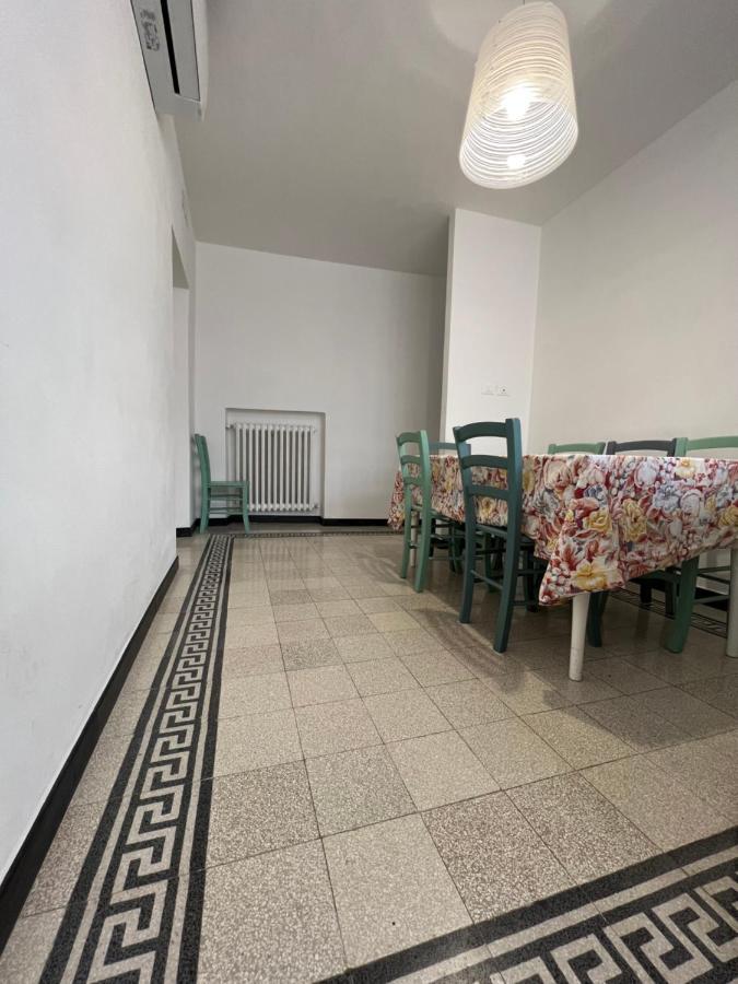 Casa Del Poeta Leilighet Riva Ligure Eksteriør bilde