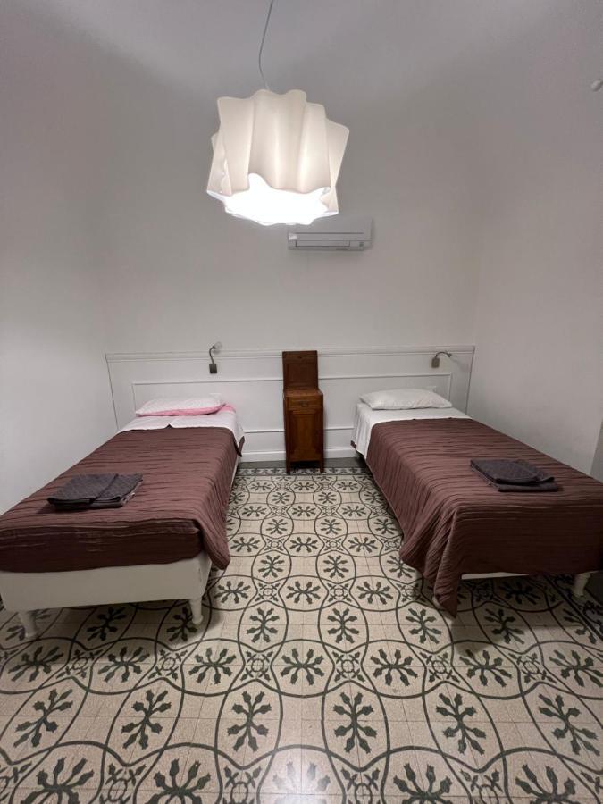 Casa Del Poeta Leilighet Riva Ligure Eksteriør bilde